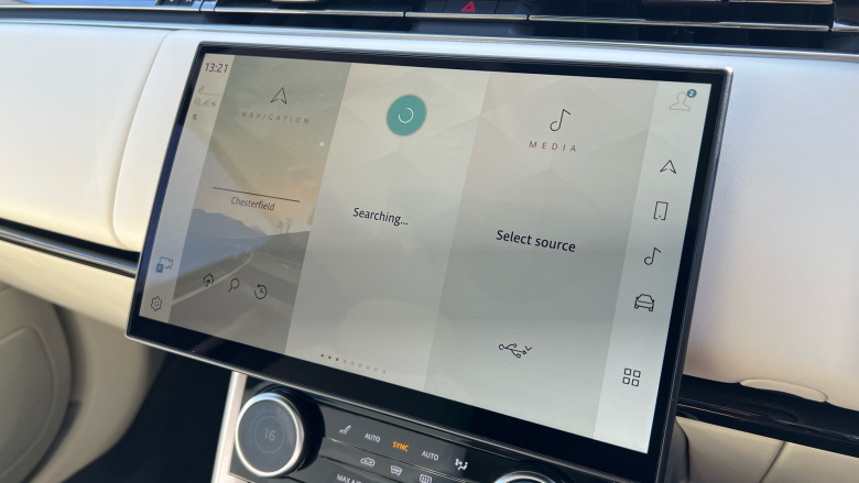 Land Rover Range Rover 3.0 D300 SE 4dr Auto Diesel Estate